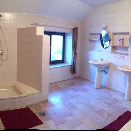 Zen House Hostel